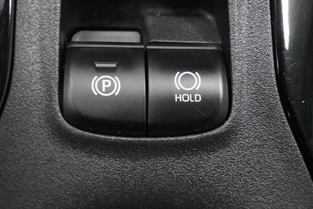 2021 Toyota Corolla LE CVT - 22896947 - 17