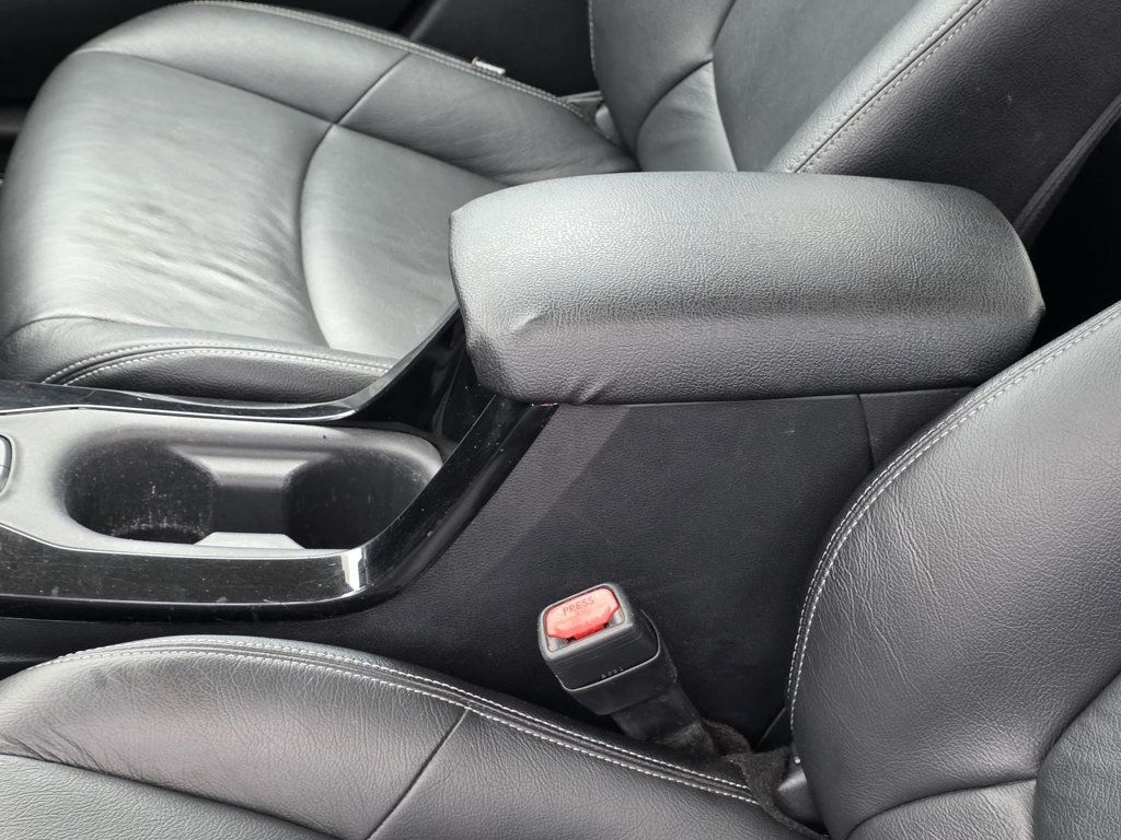 2021 Toyota Corolla LE photo 7