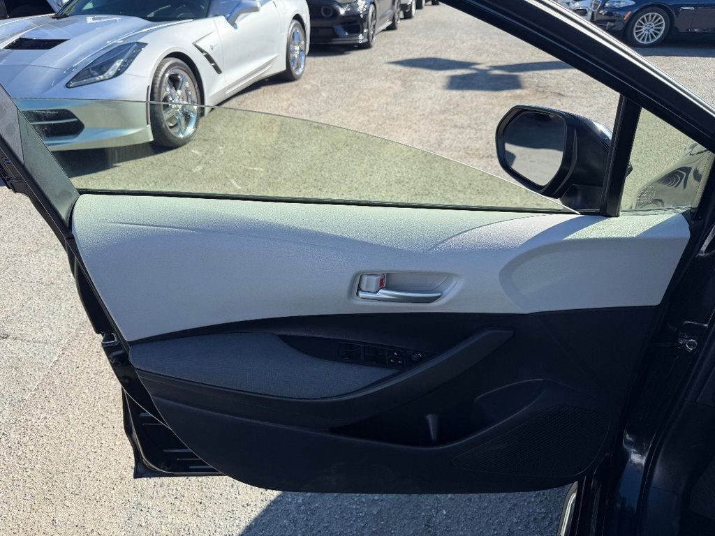 2021 Toyota Corolla LE CVT - 22891305 - 10