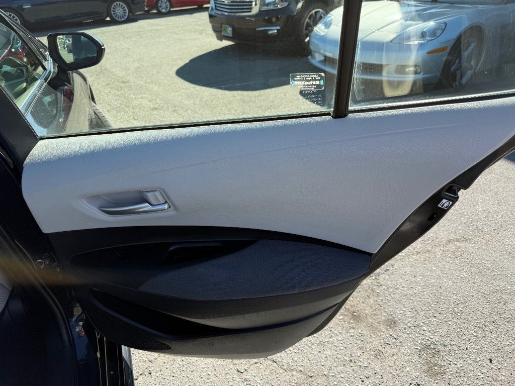 2021 Toyota Corolla LE CVT - 22891305 - 18