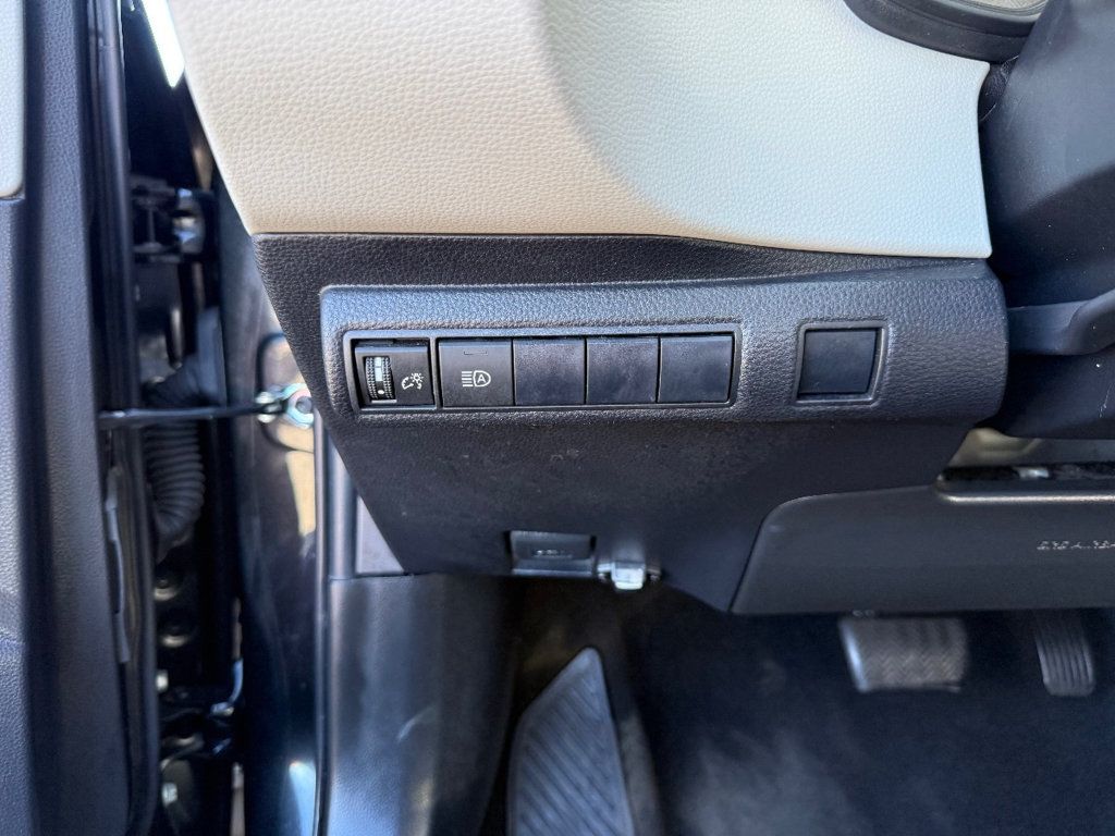 2021 Toyota Corolla LE CVT - 22891305 - 20