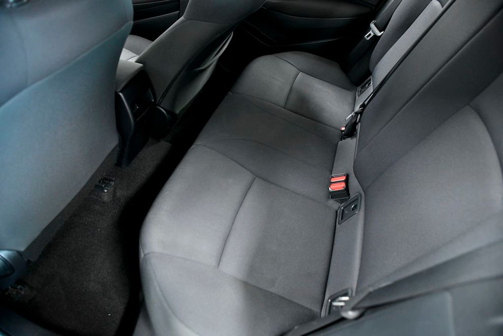 2021 Toyota Corolla LE CVT - 22130055 - 9