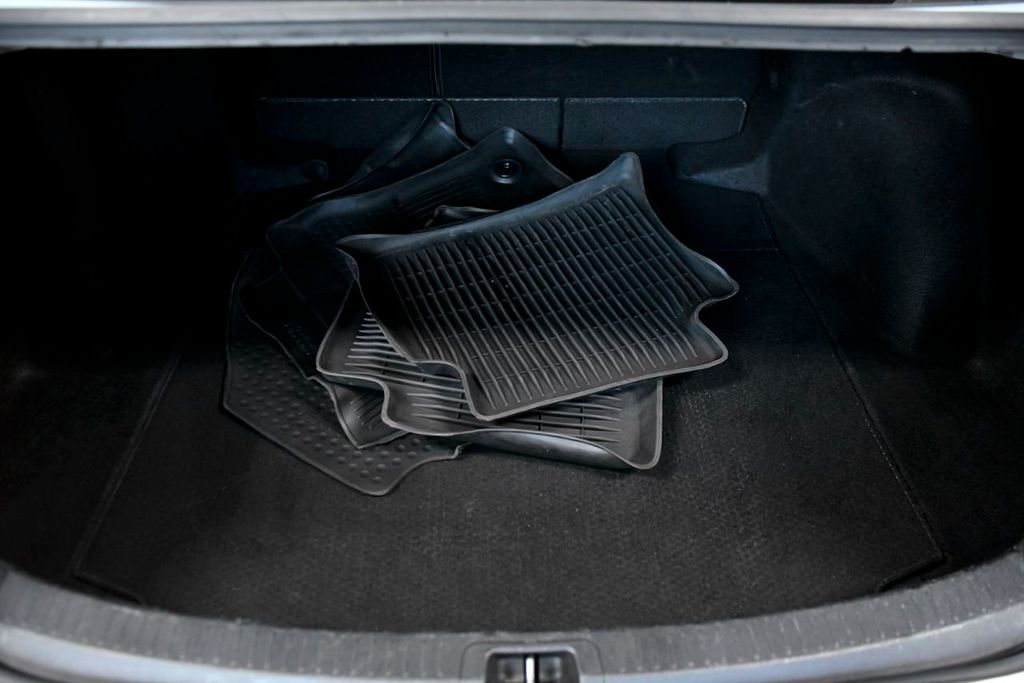 2021 Toyota Corolla LE CVT - 22130055 - 12