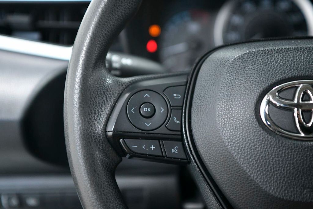 2021 Toyota Corolla LE CVT - 22130055 - 20