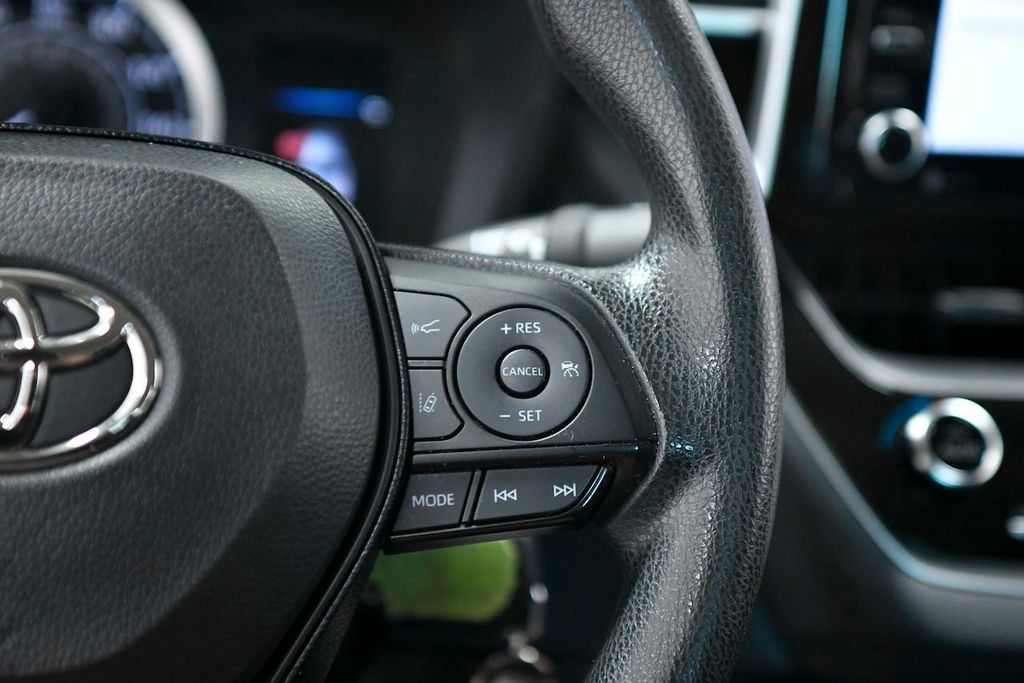 2021 Toyota Corolla LE CVT - 22130055 - 21