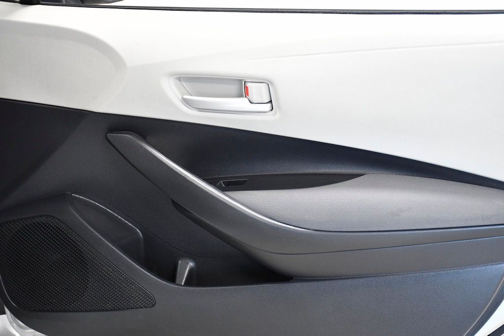2021 Toyota Corolla LE CVT - 23043074 - 17