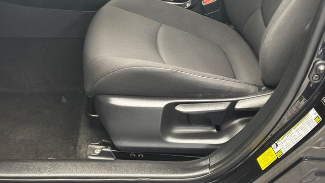 2021 Toyota Corolla LE CVT - 23037055 - 10