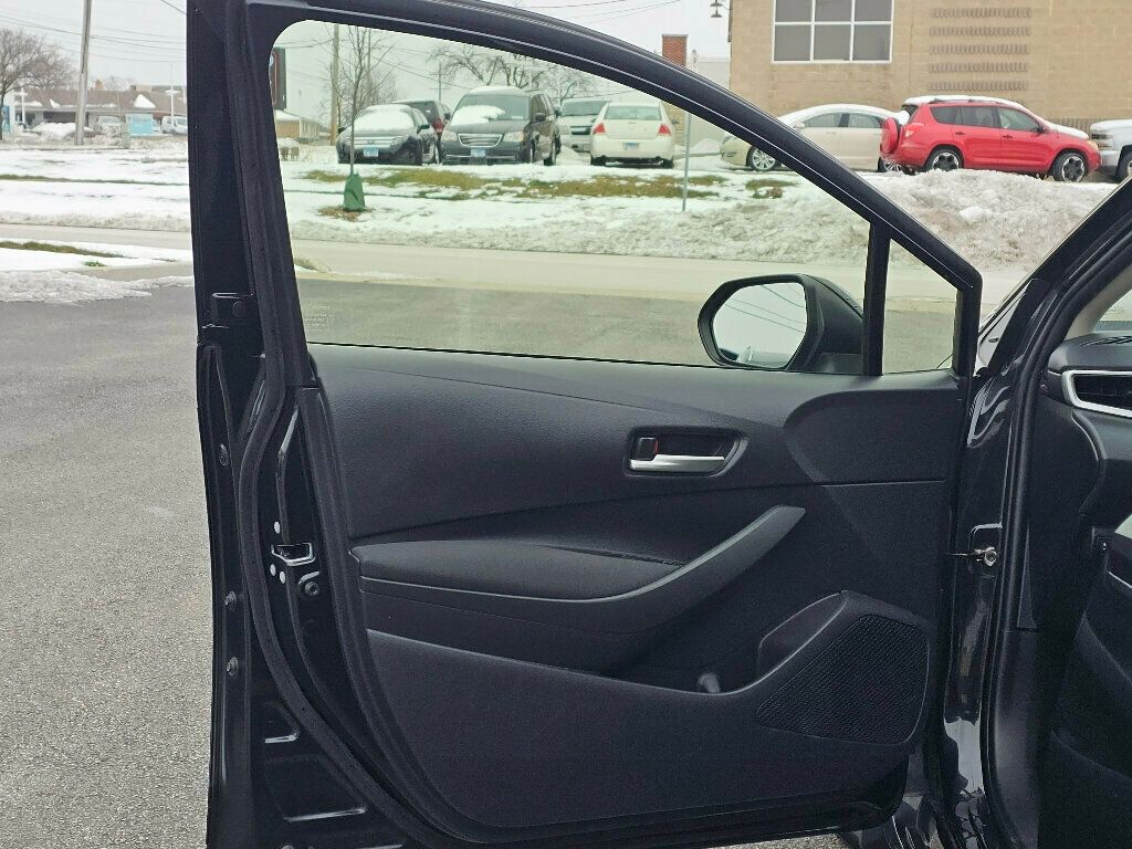 2021 Toyota Corolla LE CVT - 22958856 - 17