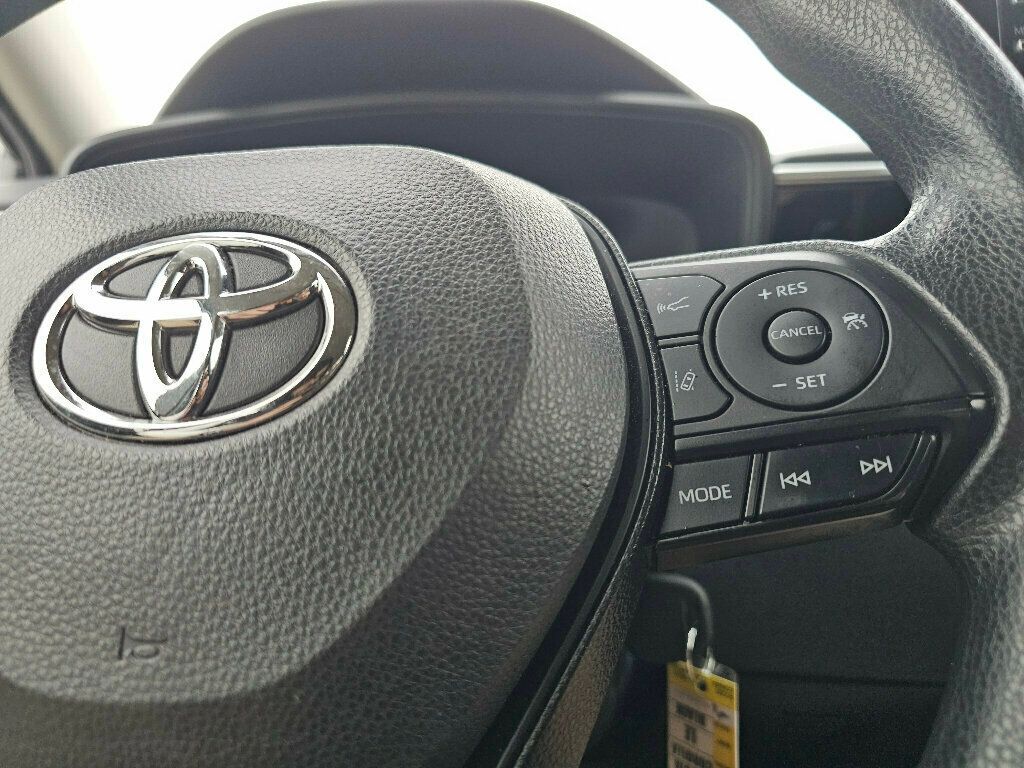 2021 Toyota Corolla LE CVT - 22958856 - 26