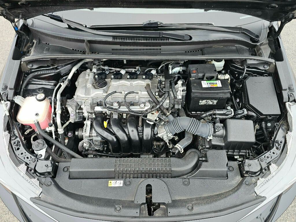 2021 Toyota Corolla LE CVT - 22958856 - 32