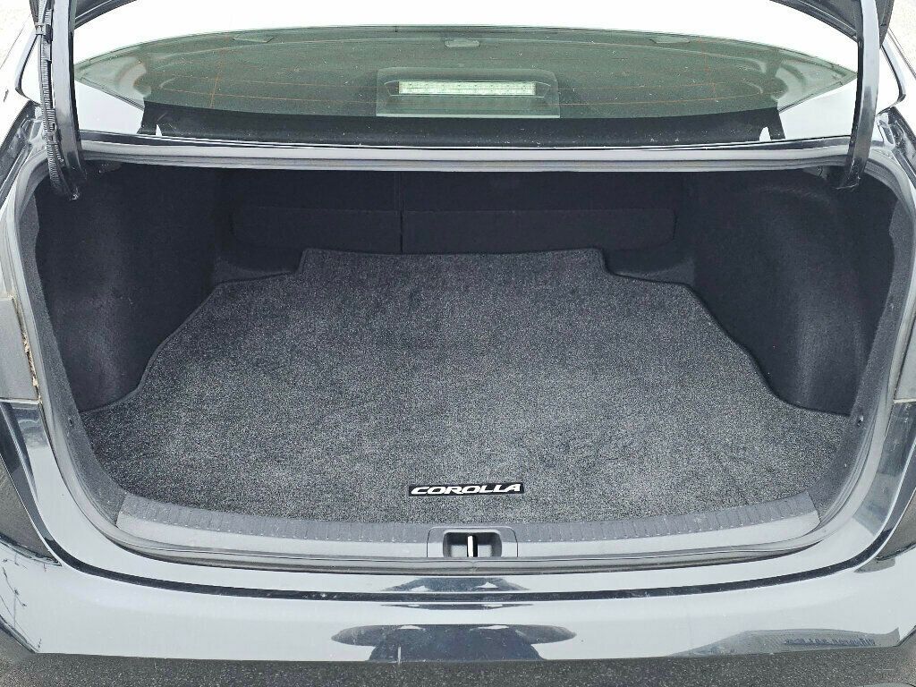 2021 Toyota Corolla LE CVT - 22958856 - 34