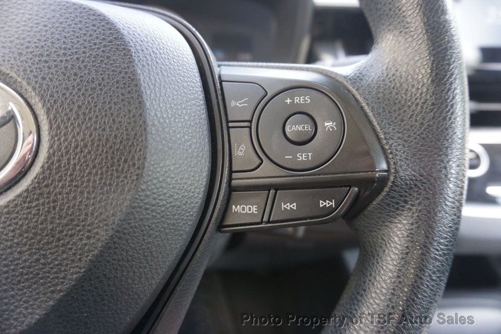 2021 Toyota Corolla LE CVT - 23049261 - 22