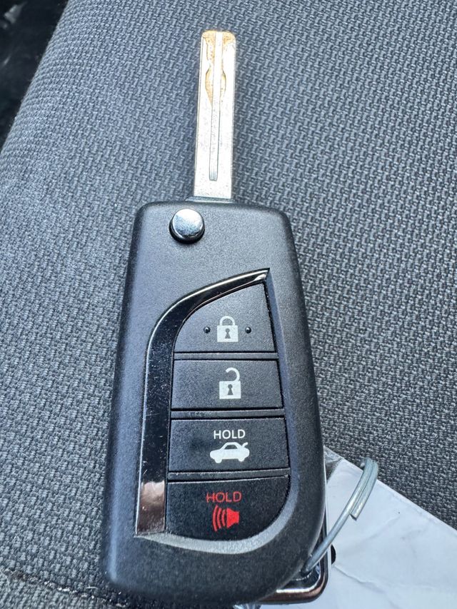 2021 Toyota COROLLA SE - 23053956 - 16