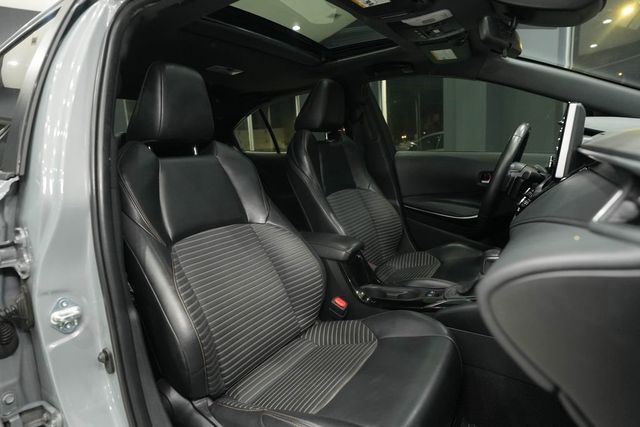 2021 Toyota Corolla XSE CVT - 22981658 - 26