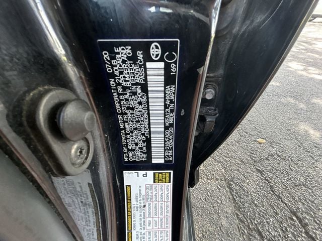 2021 Toyota Corolla Hatchback SE CVT - 23027144 - 22