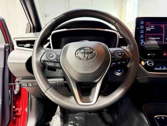 2021 Toyota Corolla Hatchback SE CVT - 22944326 - 10