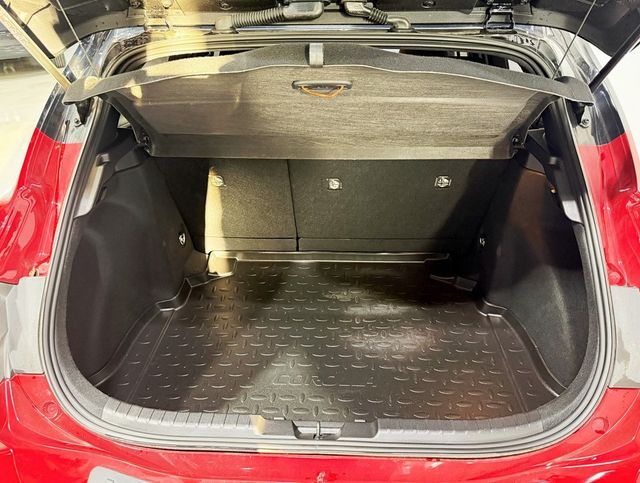 2021 Toyota Corolla Hatchback SE CVT - 22944326 - 31