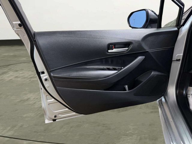 2021 Toyota Corolla Hatchback SE CVT - 22979988 - 9