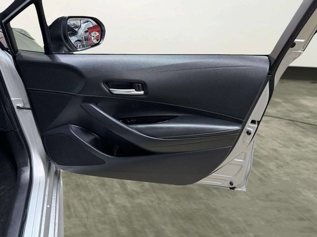 2021 Toyota Corolla Hatchback SE CVT - 22979988 - 21