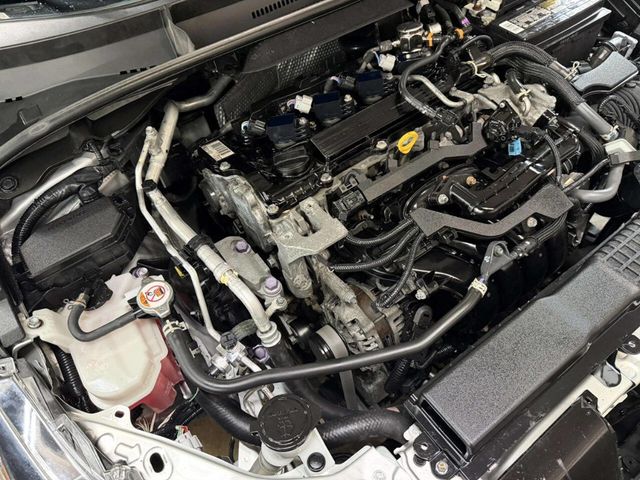 2021 Toyota Corolla Hatchback SE CVT - 22979988 - 24