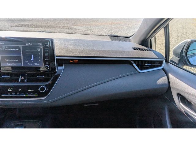 2021 Toyota Corolla Hatchback SE CVT - 22925951 - 28