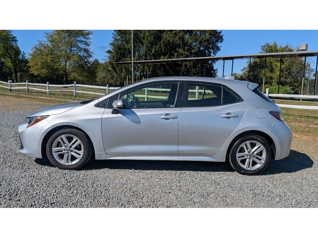 2021 Toyota Corolla SE photo 4