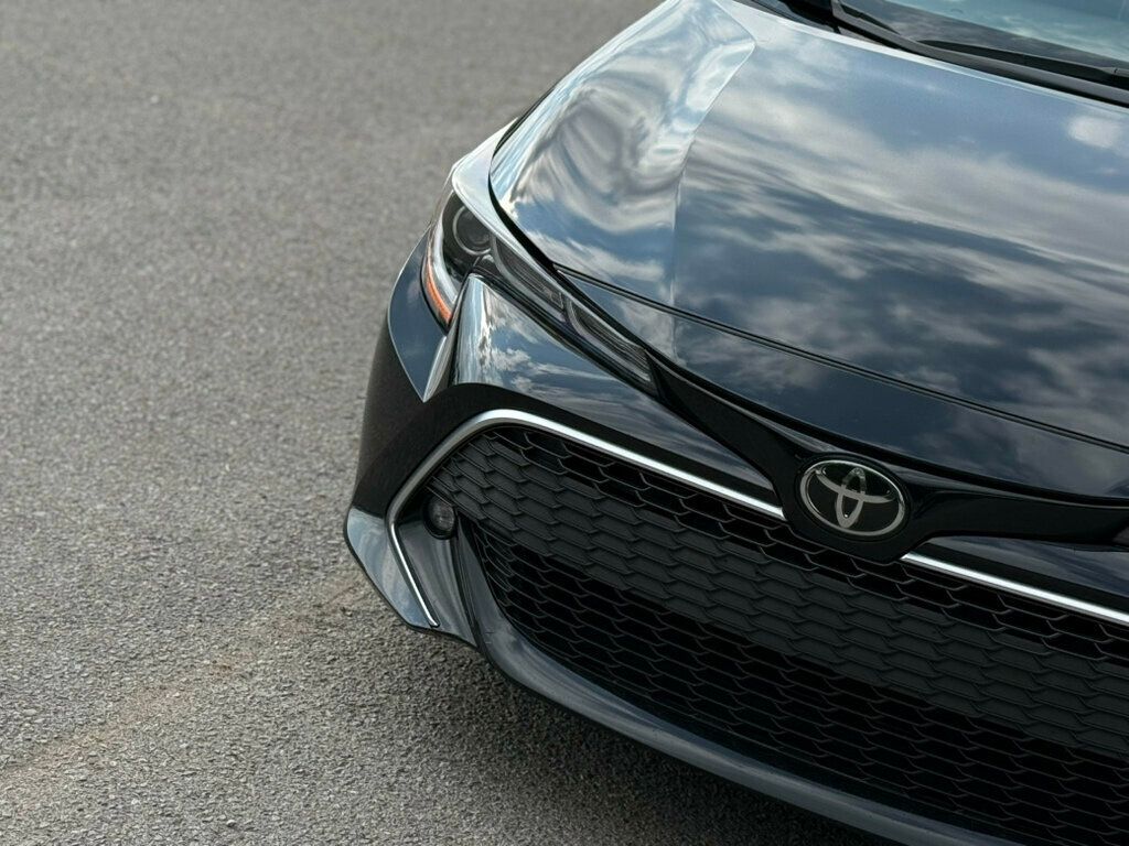 2021 Toyota Corolla XSE photo 9