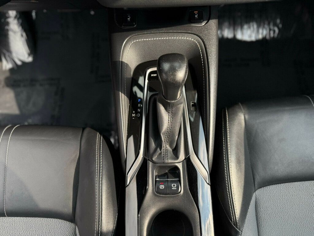 2021 Toyota Corolla XSE photo 15