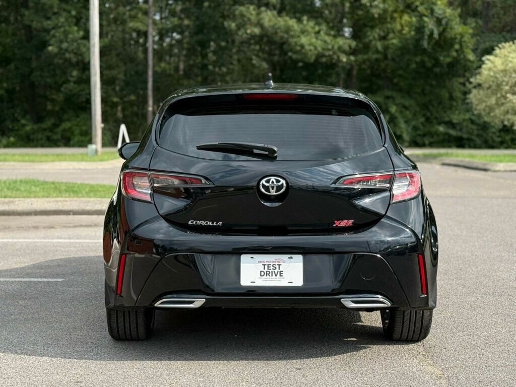 2021 Toyota Corolla XSE photo 2
