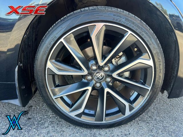 2021 Toyota Corolla Hatchback XSE Hatchback 4D - 23098311 - 8