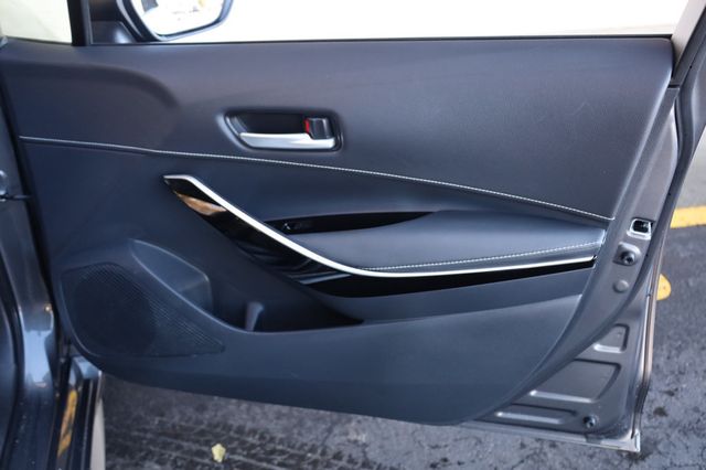 2021 Toyota Corolla Hatchback XSE Manual - 22976733 - 24