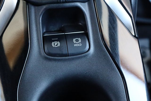 2021 Toyota Corolla Hatchback XSE Manual - 22976733 - 39