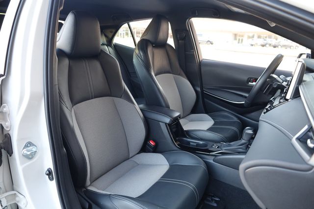 2021 Toyota Corolla Hatchback XSE PREFERRED PKG! - 22970727 - 22