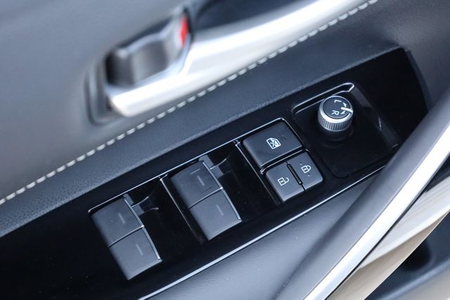 2021 Toyota Corolla Hatchback XSE PREFERRED PKG! - 22970727 - 26