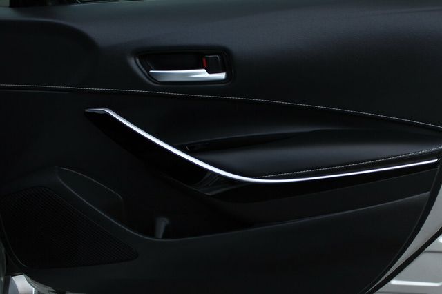 2021 Toyota Corolla Hatchback XSE W/ LEATHER HEATED SEATS, & ALL THE SAFTEY FEATURES - 23074611 - 4