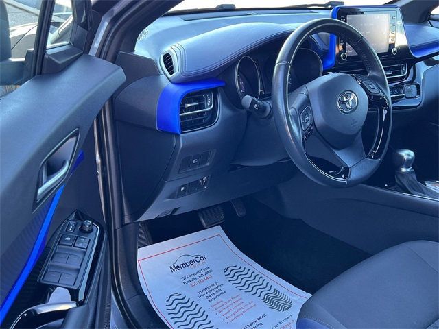2021 Toyota C-HR LE FWD - 22927873 - 9