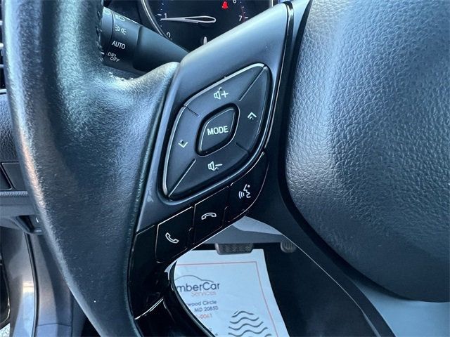 2021 Toyota C-HR LE FWD - 22927873 - 19