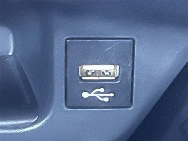 2021 Toyota C-HR LE FWD - 22927873 - 26