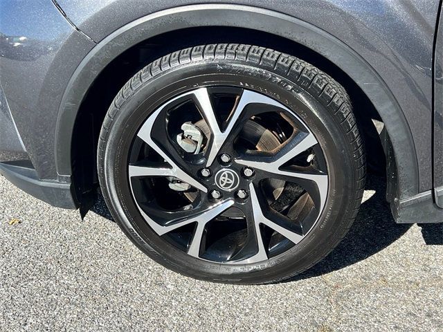 2021 Toyota C-HR LE FWD - 22927873 - 8