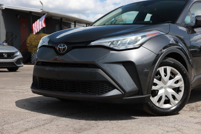 2021 Toyota C-HR LE FWD - 22995871 - 27