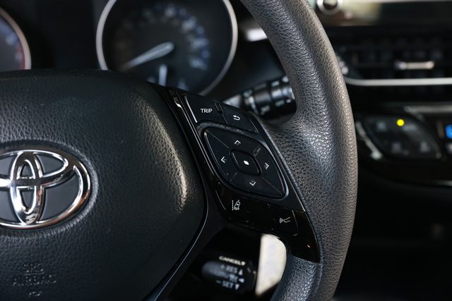 2021 Toyota C-HR LE FWD - 22995871 - 29