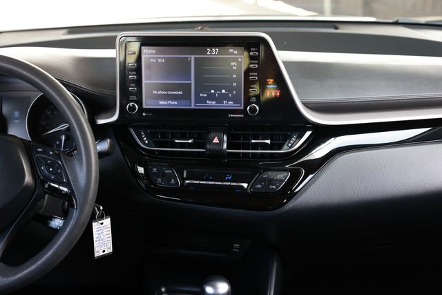 2021 Toyota C-HR LE FWD - 22995871 - 36