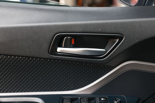 2021 Toyota C-HR LE FWD - 22995871 - 44