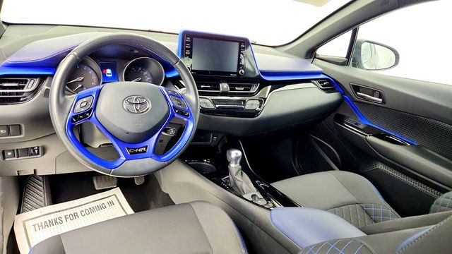 2021 Toyota C-HR XLE - 23020891 - 11
