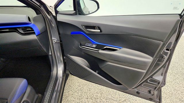 2021 Toyota C-HR XLE - 23020891 - 24