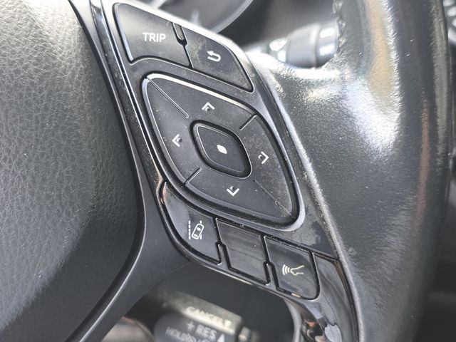 2021 Toyota C-HR XLE FWD - 23069893 - 22