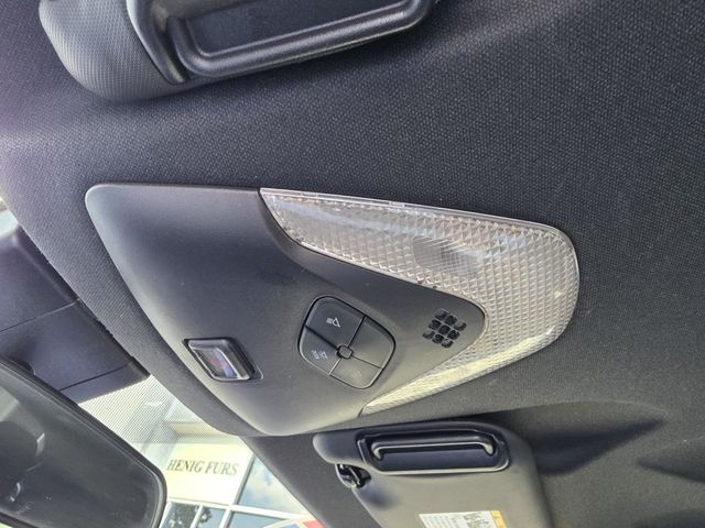 2021 Toyota C-HR XLE FWD - 23069893 - 23