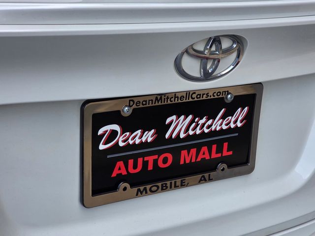 2021 Toyota C-HR XLE FWD - 23069893 - 24