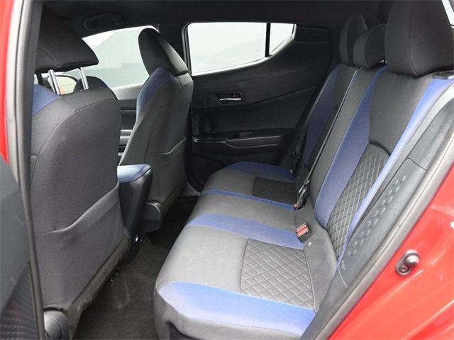 2021 Toyota C-HR XLE FWD - 22941776 - 13