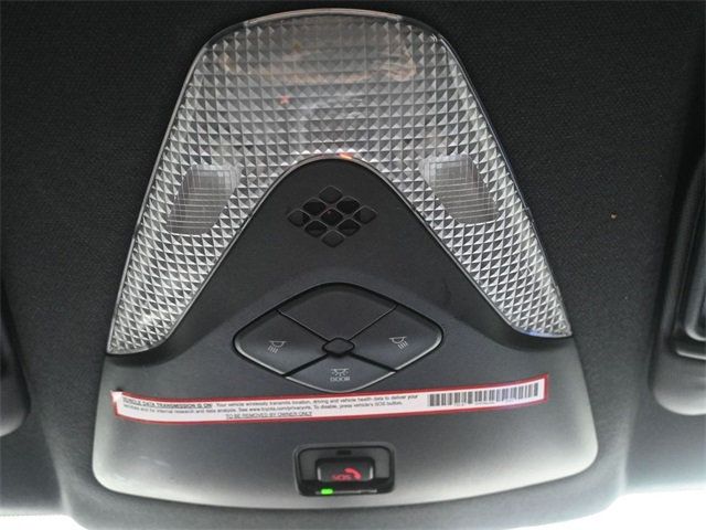 2021 Toyota C-HR XLE FWD - 22941776 - 16